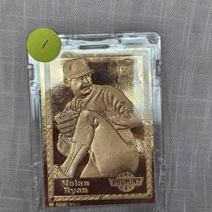 lot 1 image: Nolan Ryan 22Kt Gold Pro Mint Baseball Card