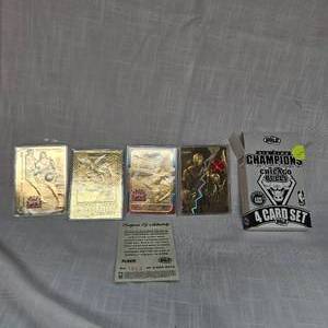 lot 5 image: 1998 Fleer Chicago Bulls 23 Kt Gold 4 Card Set