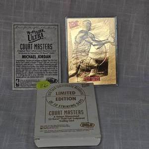 lot 26 image: 1996-97 Fleer 23Kt Michael Jordan Court Masters Card