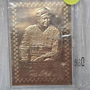 lot 29 image: Dale Earnhardt 22 Kt Racings Greatest Card