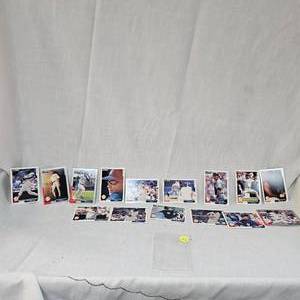 lot 112 image: 1998 UpperDeck Collectors Choice New York Yankees Set