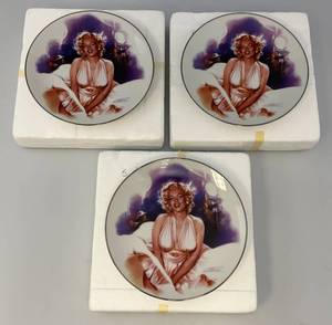 lot 55 image: Misc. Marilyn Monroe Collectible Plates