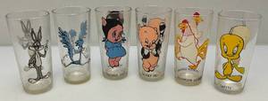 lot 65 image: 1970s PEPSI Collectible Warner Brothers Character Mugs Including Taz, Tweety & More