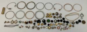 lot 114 image: Misc. Unsorted Vintage Costume Jewelry And More