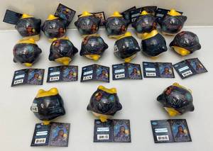 lot 123 image: DISNEY Wish Mini Collectible 3-Inch Plush Toys In Wishing Star Blind (BRAND NEW)