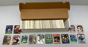 lot 158 image: Unsorted 1990s Football Cards