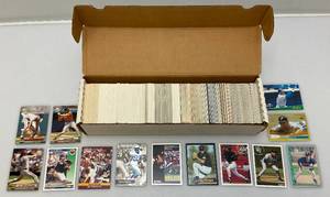 lot 166 image: Unsorted Misc. Football Abnd Baseball Cards