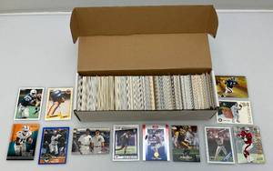 lot 176 image: Misc. Unsorted Sports Cards