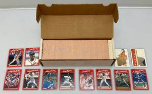 lot 179 image: Unsorted 1989 Leaf Baseball Cards