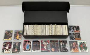 lot 191 image: Unsorted 1980s & 90s Basketball Sports Cards