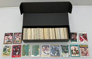 lot 192 image: Misc. Unsorted 1980s & 90s Baseball Cards