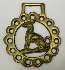 lot 235 image: Antique Brass Grey Hound Adorned Horse Bridle Medallions 3 14 x 3 34