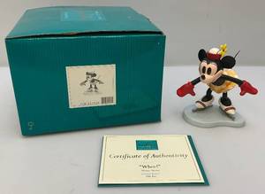 lot 250 image: Vintage WDCC Minnie Mouse Whee From Walt Disneys On Ice In Original Box With COA