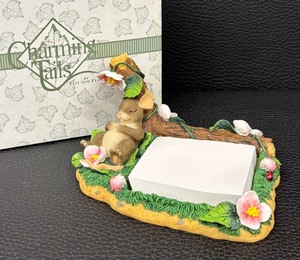 lot 139 image: Charming Tails Office Gifts Note Pad Holder by Fitz & Floyd