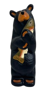 lot 205 image: Big Sky Carvers Solid Western Pine Bear Sculpture