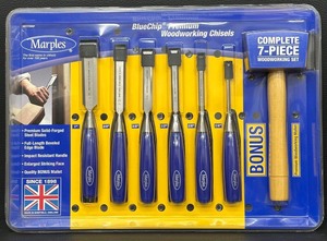 lot 118 image: Marples Blue Chip 6-Piece Woodworking Chisel Set with Bonus Mallet