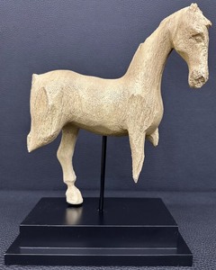 lot 3 image: Restoration Hardware Cheval Horse Small Sculpture on Black Base