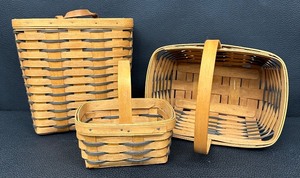 lot 50 image: Set of 3 Longaberger Handwoven Baskets Dresden Ohio Dated 1993