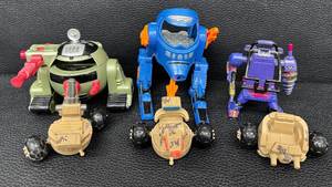 lot 77RO image: Lot of 6 Z-Bots Robot Figures Assorted Styles 2.5 to 6.5 Inches