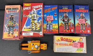 lot 95RO image: Set of 7 Vintage Style Wind-Up Tin Robots with Boxes - For Parts or Repair