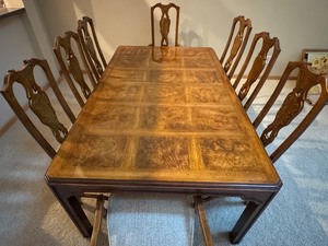 Vintage Drexel Heritage Furnishings Dining Table with 8 Chairs