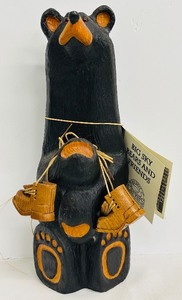 lot 175 image: Big Sky Bears Colter Solid Western Pine Carved Bear