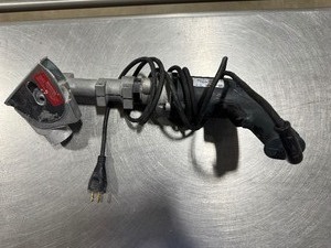 lot 121 image: Kett Panel Saw Model KSV-432. Tested. Works.
