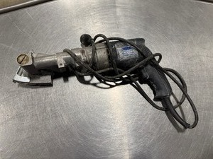 lot 100 image: Kett Panel Saw Model KSV-432. Tested. Works.