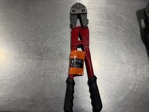 lot 102 image: Everbilt 18 Swagging Tool. Appears unused.