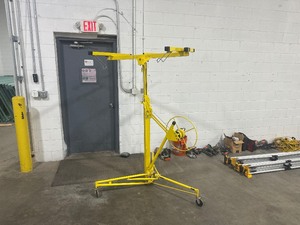 lot 136 image: Mud Boss Dry Wall Panel Lift