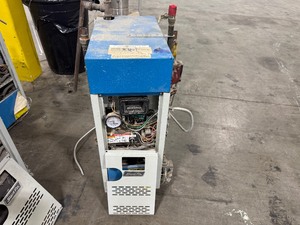 lot 163 image: Sentry Slat-Fin Gase Furnace. Model S-60EDP.  Worked when removed.