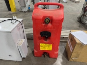 lot 197 image: Duramax 14 Gallon Gas Caddy (no hose or nozzle)
