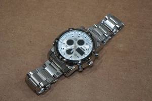 lot 2 image: SKMEI Large Chronograph Mens Wristwatch
