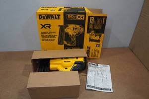 lot 12 image: DeWalt 20V Max XR 18 Gauge Brad Nailer - Tool Only
