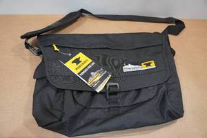 lot 40 image: Mountainsmith Adventure Office Bag