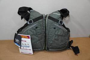 lot 42 image: Stohlquist Adult Life Jacket - XXL
