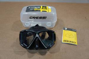 lot 83 image: Cressi Pano 4 Mask