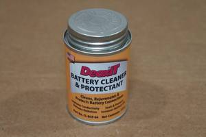 lot 121 image: Deoxit Battery Cleaner and Protectant