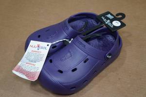 lot 125 image: Nuusol McCall Clog - Womens 4