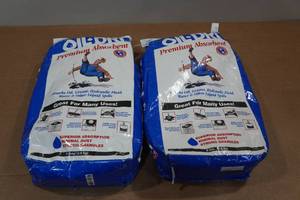 lot 132 image: 2 8 Pound Bags Oil-Dri Premium Absorbent