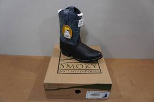 lot 154 image: Smoky Mountain Boots - Kids Size 1.5