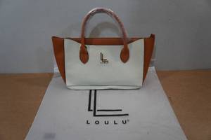 lot 188 image: Loulu Ladies Purse