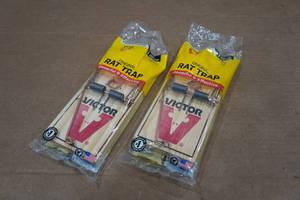 lot 212 image: 2 Victor Rat Traps
