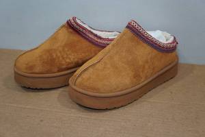 lot 216 image: Suede Slip-On Shoes - Size 9