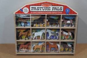 lot 229 image: Melissa & Doug Pasture Pals Playset