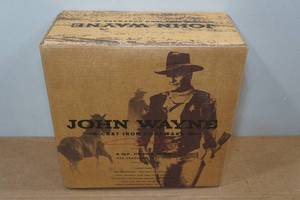 lot 230 image: John Wayne 4-Quart Cast Iron Dutch Oven