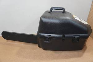 lot 266 image: Empty Chain Saw Case