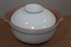 lot 279 image: MarbleStone 2-Quart Casserole Dish with Lid