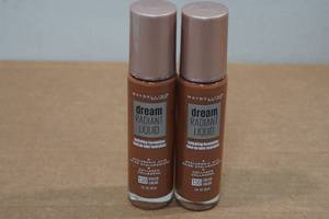 lot 285 image: 2 Maybelline Dream Radiant Liquid Hydrating Foundation - Cocoa