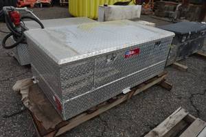 lot 459 image: RDS 52 Gallon Refueling Tank and Toolbox Combo with 20 GPM Pump
